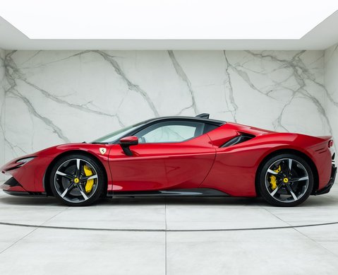 Ferrari SF90 Stradale