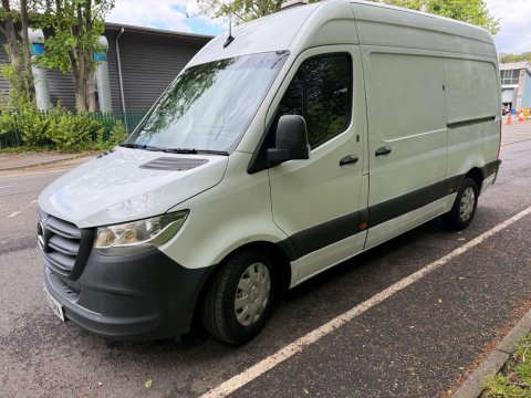 Mercedes-Benz Sprinter 2.1 316 CDI Progressive RWD L2 H2 Euro 6 (s/s) 5dr 4