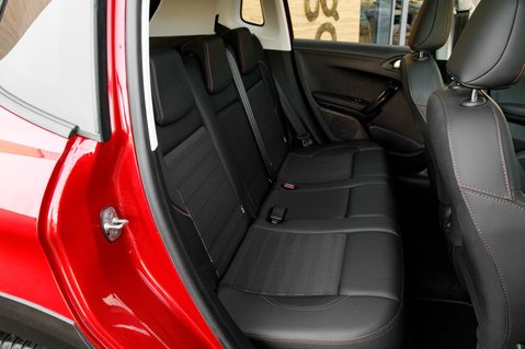 Peugeot 2008 PURETECH S/S GT LINE 36