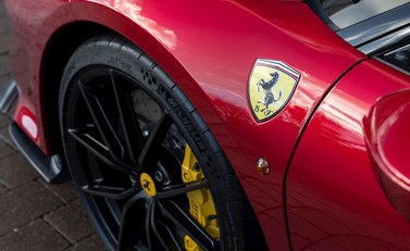 Ferrari 488 Pista 25