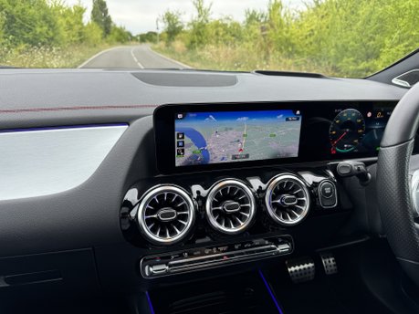 Mercedes-Benz EQA EQA 250 AMG Line Premium Plus Auto Electric PAN ROOF/MEMORY SEATS/VAT Q 10