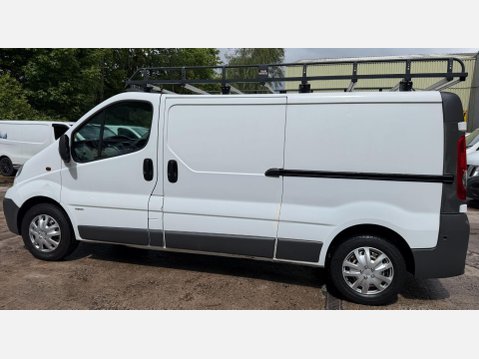 Vauxhall Vivaro 2.0 2900 CDTi Panel Van 4dr Diesel Manual FWD L3 (195 g/km, 113 bhp) 17
