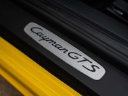 Porsche 718 Cayman GTS 18