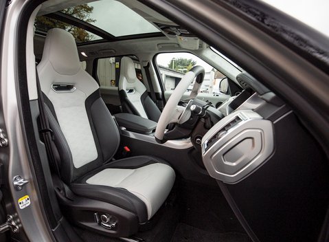 Land Rover Range Rover Sport 5.0 SVR 12