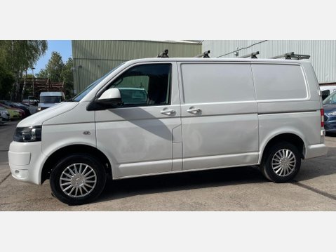 Volkswagen Transporter 2.0 TDI T28 Trendline Panel Van 4dr Diesel Manual L1 H1 (198 g/km, 83 bhp) 17