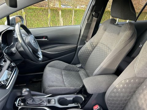 Suzuki Swace 1.8h Motion CVT Euro 6 (s/s) 5dr 11