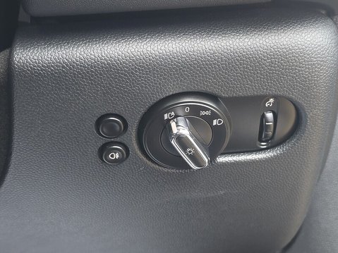 Mini Hatch JOHN COOPER WORKS 29