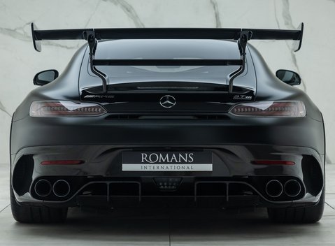 Mercedes-Benz Amg GT BLACK SERIES 8
