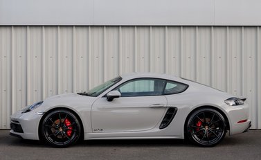 Porsche 718 Cayman GTS 2