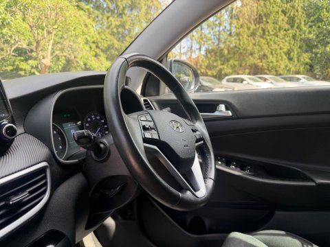 Hyundai TUCSON 1.6 GDi SE Nav Euro 6 (s/s) 5dr 12