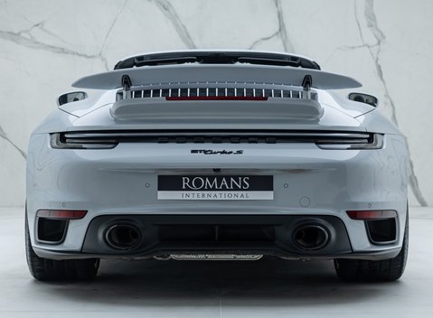 Porsche 911 Turbo S Cabriolet (992) 11