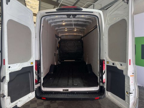 Ford Transit 2.0 Transit 350 Trend EcoBlue 5dr 19