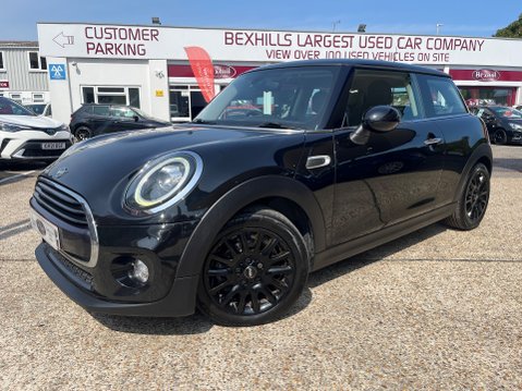 Mini Hatch 1.5 COOPER 1