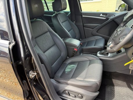 Volkswagen Tiguan 2.0 TDI BlueMotion Tech R-Line DSG 4WD Euro 6 (s/s) 5dr 20
