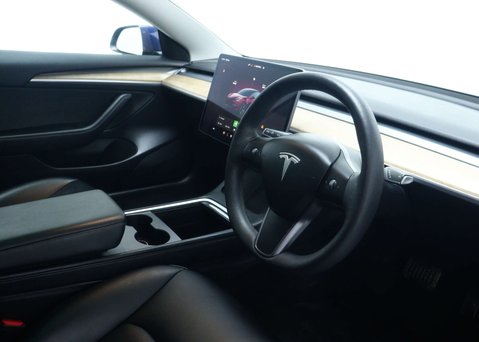 Tesla Model 3 Standard Range Plus Saloon 4dr Electric Auto RWD (241 bhp) 38