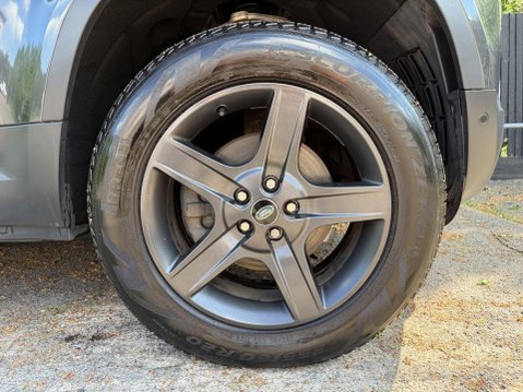 Land Rover Defender HARD TOP SE MHEV 13