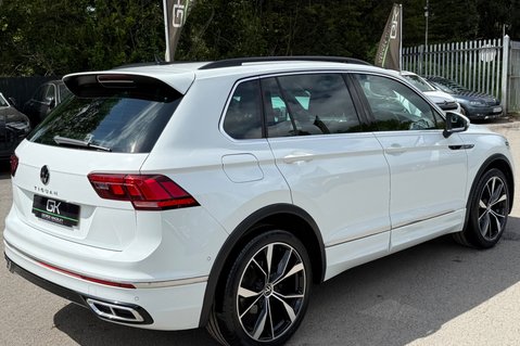 Volkswagen Tiguan R-LINE TSI DSG - ONE OWNER - APPLE CAR PLAY -ADAPTIVE CRUISE 8