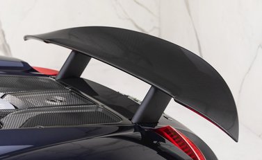 Porsche 918 Spyder Weissach 33