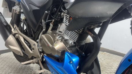 Lexmoto Isca 2020 ONLY 6K, NEW MOT, LEARNER BIKE 125CC NAKED 11