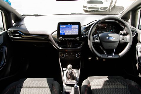 Ford Fiesta ST-LINE 3