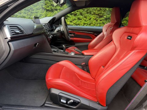 BMW M4 3.0 M4 Competition Edition Package Semi-Auto 2dr 27