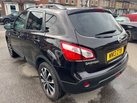 Nissan Qashqai 1.6 360 2WD Euro 5 5dr 4