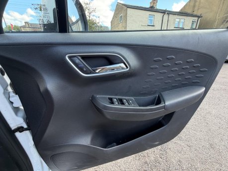 MG MG3 EXCLUSIVE NAV VTI-TECH 15