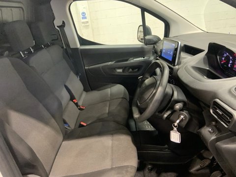 Peugeot Partner BLUEHDI PROFESSIONAL PREMIUM PLUS L1 10