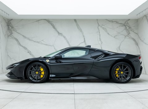 Ferrari SF90 Stradale 2