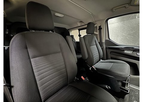 Ford Transit Custom 2.0 300 EcoBlue Limited Crew Van Double Cab 5dr Diesel Manual L2 H1 Euro 6 31