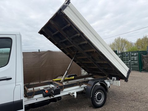 Mercedes-Benz Sprinter 2.0 315 CDI Progressive Chassis Cab 2dr Diesel Manual RWD L2 Euro 6 (s/s) ( 16
