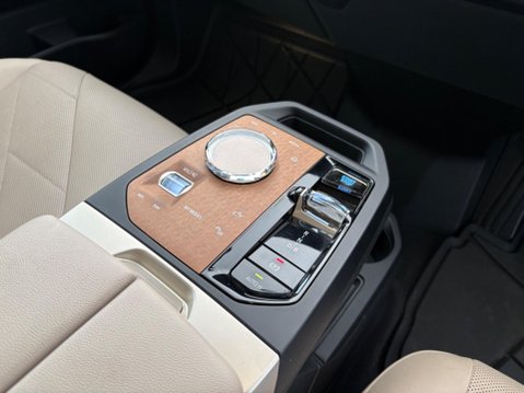 BMW Ix 40 76.6kWh Sport Auto xDrive 5dr 11