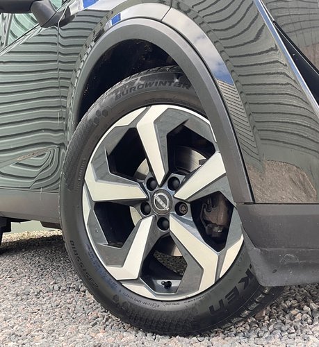 Nissan Qashqai DIG-T N-CONNECTA MHEV