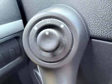 Renault Clio 1.5 DYNAMIQUE DCI 15