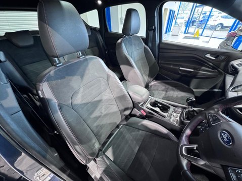 Ford Kuga 1.5T EcoBoost ST-Line X Euro 6 (s/s) 5dr 11