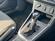 Volkswagen Polo LIFE TSI DSG 27