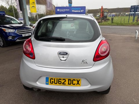 Ford Ka 1.2 Edge Euro 5 (s/s) 3dr 13