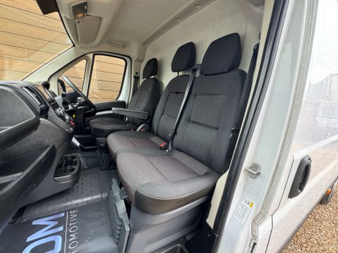 Citroen Relay 2.2 Relay 35 Heavy L4H2 Enterprise Edition Blue HDi SS 26