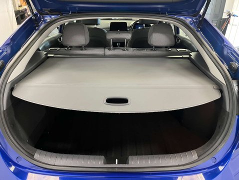 Hyundai IONIQ 1.6 IONIQ First Edition FHEV Semi-Auto 5dr 33