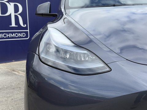 Tesla Model Y (Dual Motor) Long Range SUV 5dr Electric Auto 4WDE (384 bhp) 12