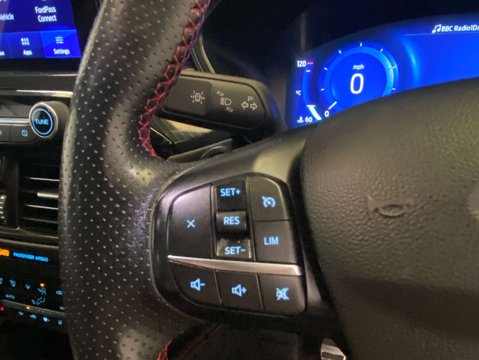 Ford Kuga 1.5 Kuga ST-Line X Edition 5dr 17