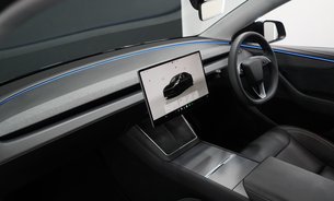 Tesla Model Y PREMIUM LONG RANGE AWD GROK AI Daimond Black Heated & Vented Seats 1 Owner 12