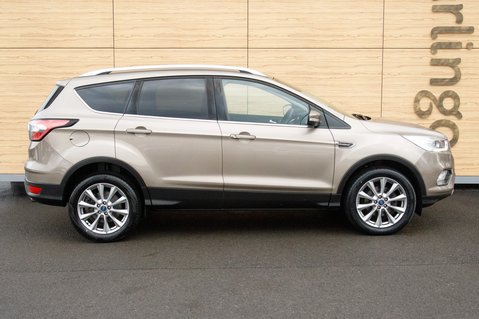 Ford Kuga TITANIUM EDITION 12