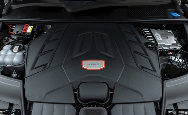 Porsche Cayenne GTS Coupé 31