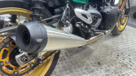 Triumph Speed Twin 2021 11K 1 OFF CUSTOM OUTSTANDING CONDITION MODERN RETRO 7