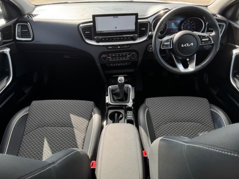 Kia Xceed 1.5 T-GDi 3 Euro 6 (s/s) 5dr 22