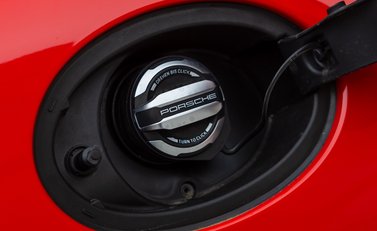 Porsche 911 Targa 4 GTS (992) 39