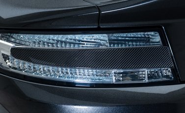 Aston Martin V12 Vantage S ROADSTER 40