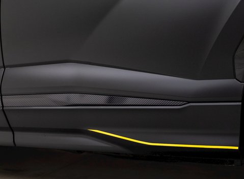 Lamborghini Urus 26