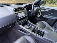 Jaguar F-Pace 2.0 D180 R-Sport Auto AWD Euro 6 (s/s) 5dr 74